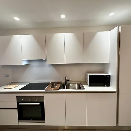 アパート Centro - Via Tasso 50 ベルガモ